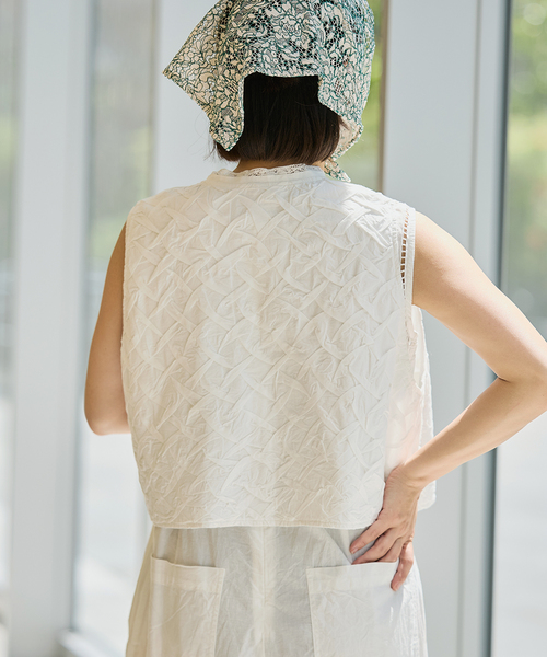 IENA LA BOUCLE ベスト ジレ ジオメトリックタックショート