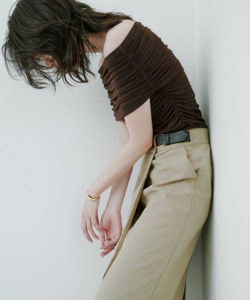 anuans tシャツ シアーオフショルギャザーカットトップス