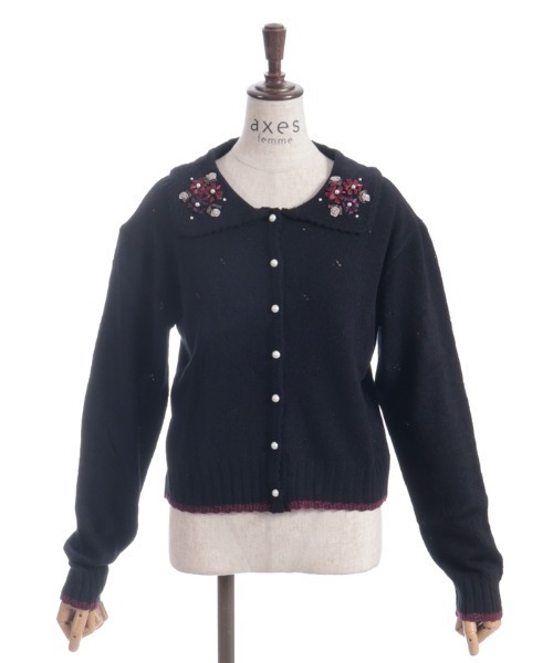 ともっち　新品☆アクシーズファムのリボン通しお花刺繍カーディガン axes femme（アクシーズ ファム） カーディガン フラワーリボン刺繍