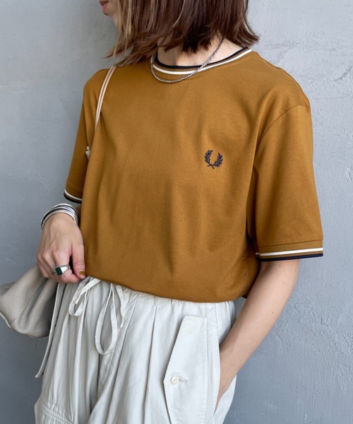 tシャツ 「FRED PERRY/フレッドペリー」 ツインティップライン ワンポイントロゴ刺繍Tシャツ M1588V レディース メンズの画像