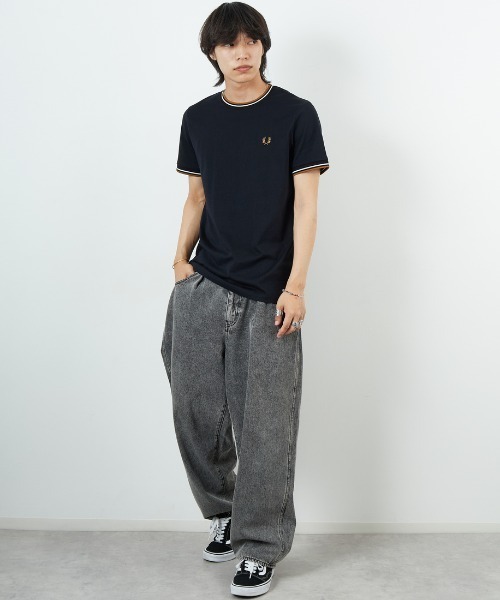 tシャツ 「FRED PERRY/フレッドペリー」 ツインティップライン ワンポイントロゴ刺繍Tシャツ M1588V レディース メンズの画像