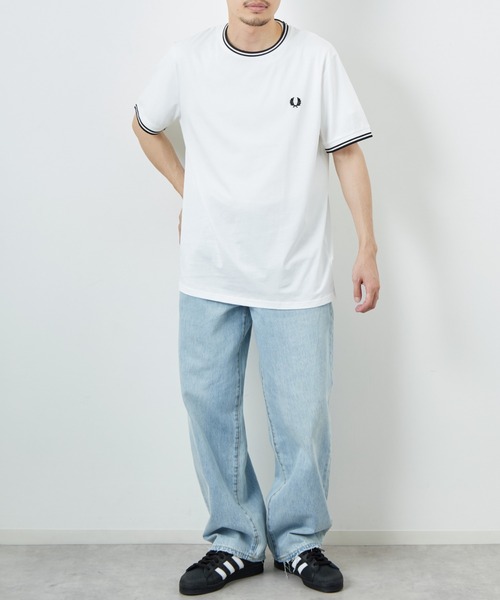 tシャツ 「FRED PERRY/フレッドペリー」 ツインティップライン ワンポイントロゴ刺繍Tシャツ M1588V レディース メンズの画像