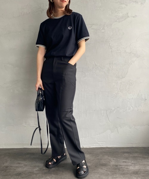 tシャツ 「FRED PERRY/フレッドペリー」 ツインティップライン ワンポイントロゴ刺繍Tシャツ M1588V レディース メンズの画像