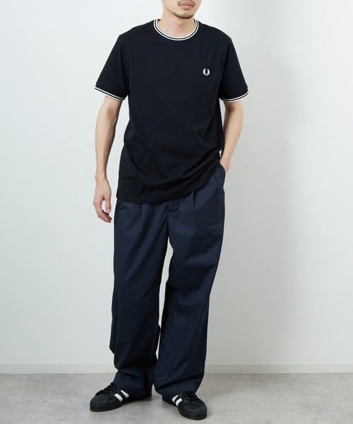 tシャツ 「FRED PERRY/フレッドペリー」 ツインティップライン ワンポイントロゴ刺繍Tシャツ M1588V レディース メンズの画像