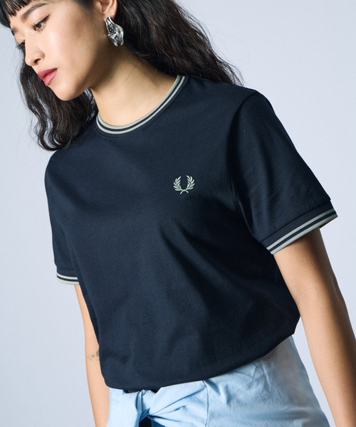 tシャツ 「FRED PERRY/フレッドペリー」 ツインティップライン ワンポイントロゴ刺繍Tシャツ M1588V レディース メンズの画像