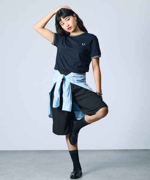 tシャツ 「FRED PERRY/フレッドペリー」 ツインティップライン ワンポイントロゴ刺繍Tシャツ M1588V レディース メンズの画像