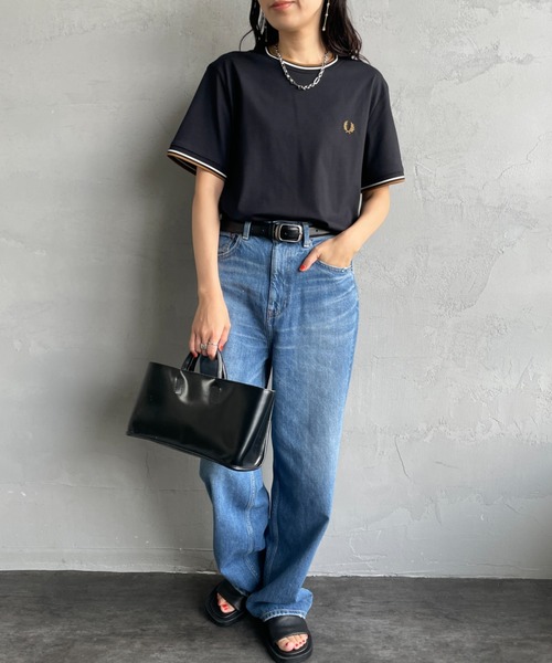 tシャツ 「FRED PERRY/フレッドペリー」 ツインティップライン ワンポイントロゴ刺繍Tシャツ M1588V レディース メンズの画像