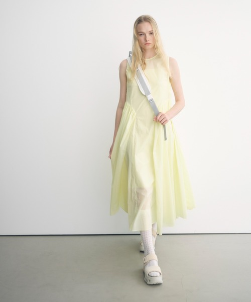 emmi ワンピース ギャザーフォルムナイロンワンピース : ZOZOTOWN