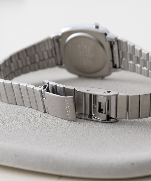 CASIO（カシオ） 腕時計 ベルト調整可能！ギフトにもピッタリ「CASIO