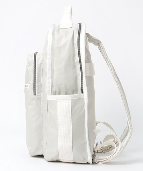 LeSportsac（レスポートサック） デイバック リュック ESSENTIAL