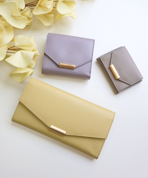 4万✨未使用 ルネ ブラウス メタルボタン パイピング布 24年 ベージュ 36 4万✨未使用 ルネ ブラウス メタルボタン パイピング布 24年