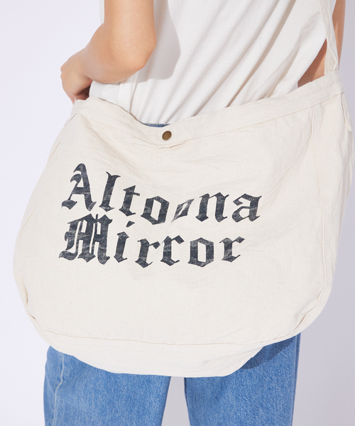 ダブルワークス　ウエアハウス ニュースペーパーバック　ショルダーバッグ ABAHOUSE ショルダーバッグ 「REPRODUCT」Newspaper Bag