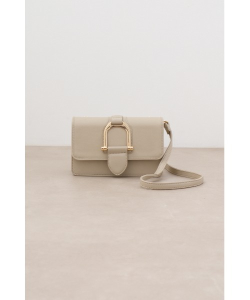 AZUL BY MOUSSY ショルダーバッグ バッグ フェイクレザーメタルパーツ  