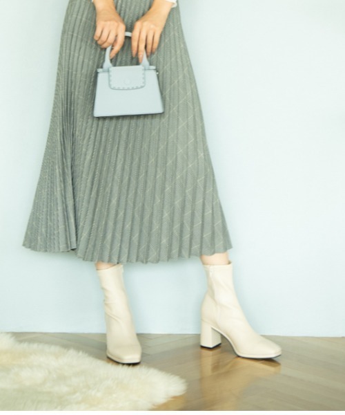 REZOY（リゾイ） ブーツ 「REZOY」スクエアトゥセンターシーム