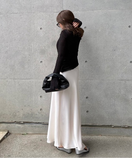 スカート Satin long flare skirt /サテン ロング フレア : ZOZOTOWN