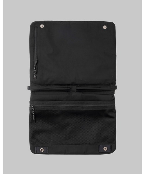 Topologie ショルダーバッグ バッグ Flat Sacoche Medium
