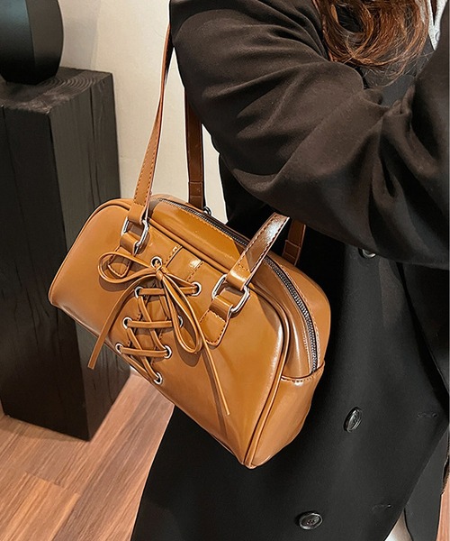 LA VORAGINE（ラ ヴォラジネ） ショルダーバッグ バッグ 紐リボン