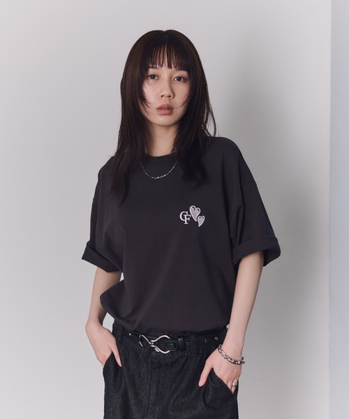 Confirm（コンファーム） tシャツ ハートワンポイント刺繍 半袖Tシャツ