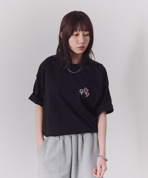 Confirm（コンファーム） tシャツ ハートワンポイント刺繍 半袖Tシャツ