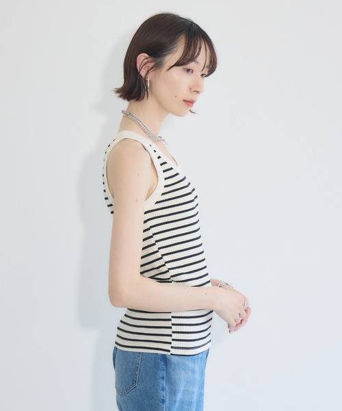 Paradise Picnic タンクトップ ノースリーブ TRANOI. TORA