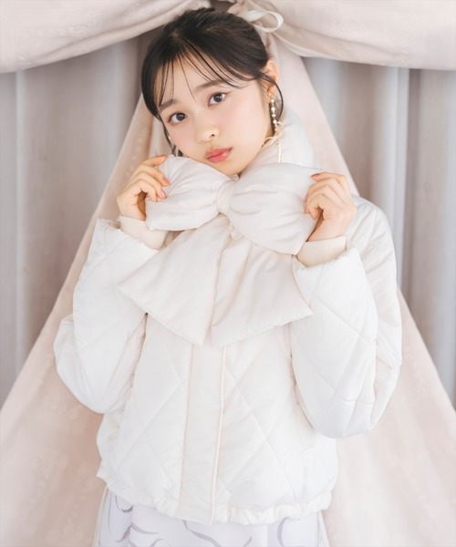 新品未使用タグ付き:ルルウィルビー:ELLE にて購入の白のオーガンジーブルゾン 新品未使用タグ付き:ルルウィルビー:ELLE にて購入の白のオーガンジー