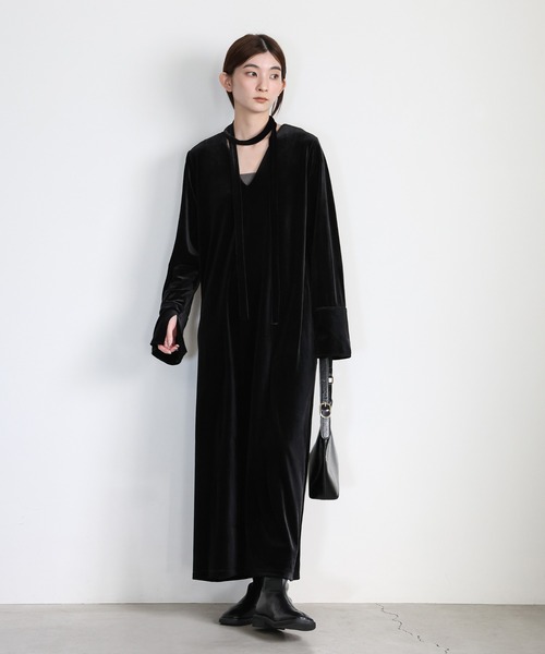 select MOCA（セレクトモカ） ワンピース ボウタイリボンVネックベロア