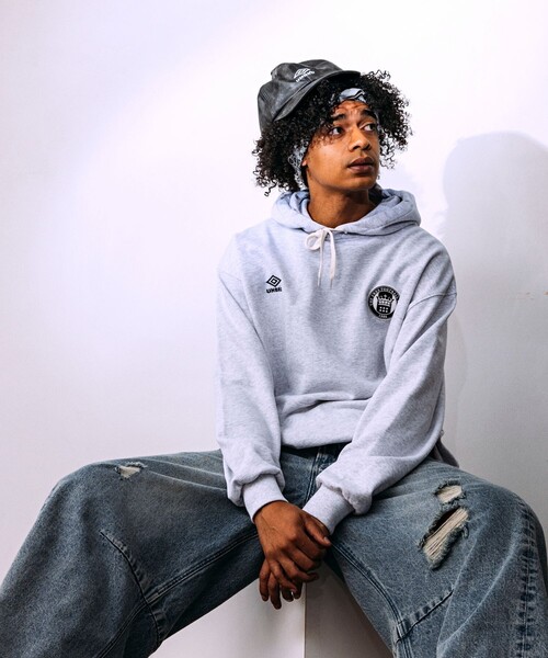 umbro（アンブロ） プルオーバーパーカー X-LARGE グレー メンズ