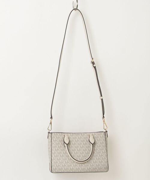 Michael Kors ハンドバッグ ベージュ/ホワイト MICHAEL KORS（マイケルコース） 2WAYバッグ FREE ベージュ系その他