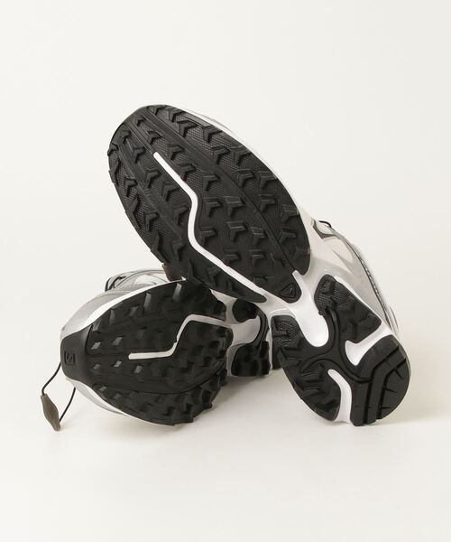 「SALOMON」 ローカットスニーカー 27.5cm ブラック メンズの画像