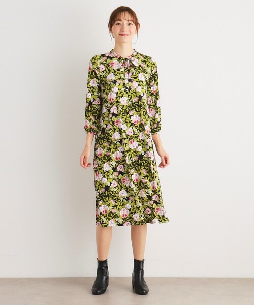 絹ワンピース　LAURA ASHLEY 絹ワンピース LAURA ASHLEY 絹ワンピースLAURA ASHLEY