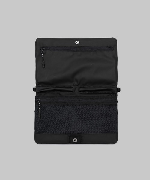Topologie（トポロジー） ショルダーバッグ バッグ Flat Sacoche Small