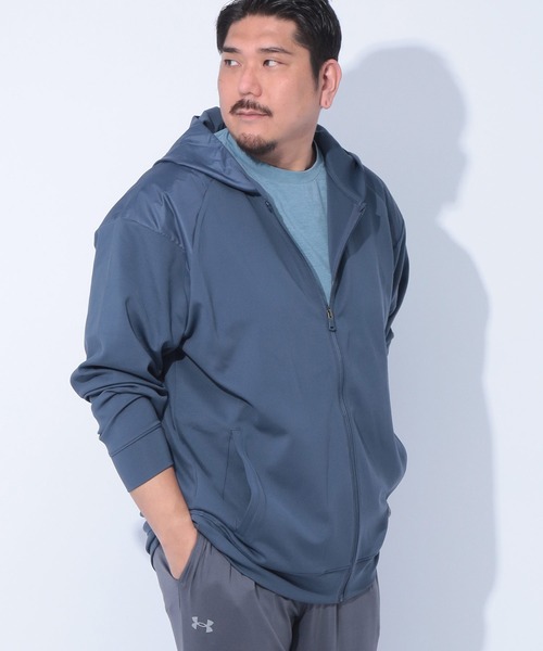 UNDER ARMOUR（アンダーアーマー） パーカー FITTED 切り替え