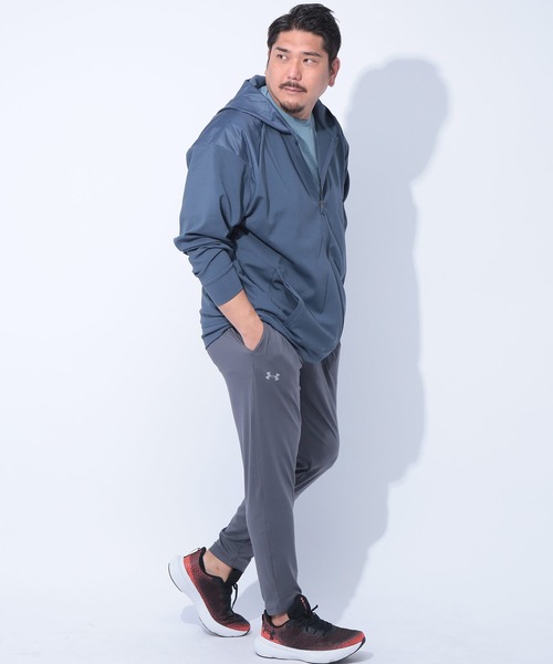 UNDER ARMOUR（アンダーアーマー） パーカー FITTED 切り替え