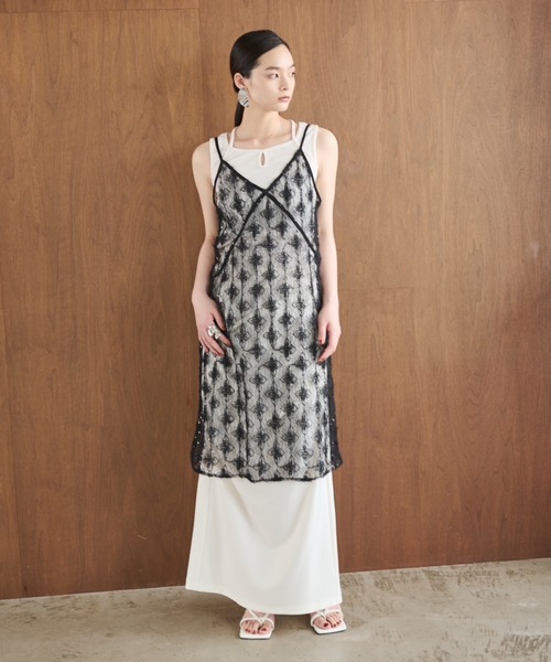 ホワイト ノースリーブ トップス リブ編み 楽天市場】【SALE／40%OFF】リブ編み クロップド タンクトップ