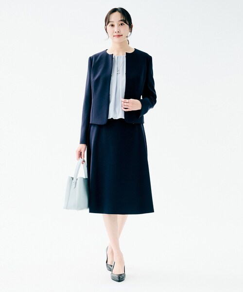 週末限定お値下け♥unnumber  タックブラウス、紺色 UNTITLED（アンタイトル） ブラウス シャツ 「透けにくい/ウエストイン