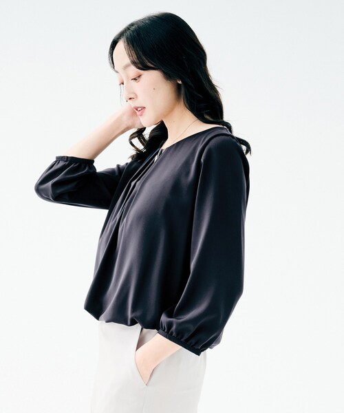 UNTITLED（アンタイトル） ブラウス シャツ 「透けにくい/ウエストイン