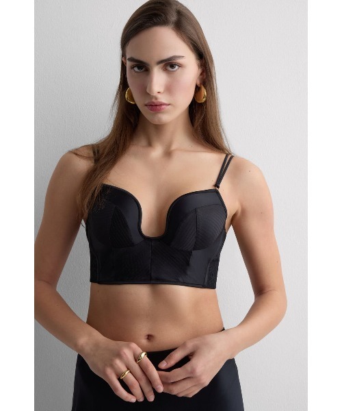 新品2点！intimissimi キャミソール＆ブラジャー 花柄 総柄 ブラック Intimissimi（インティミッシミ） ブラジャー The Art Of Lingerie
