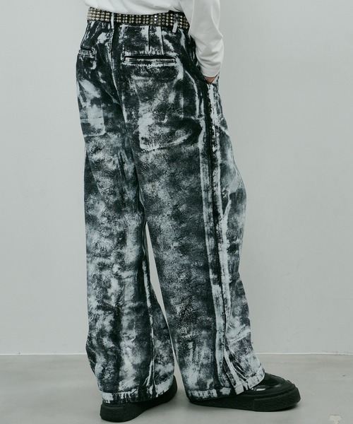 「AIVER」 デニムパンツ MEDIUM ホワイト メンズの画像