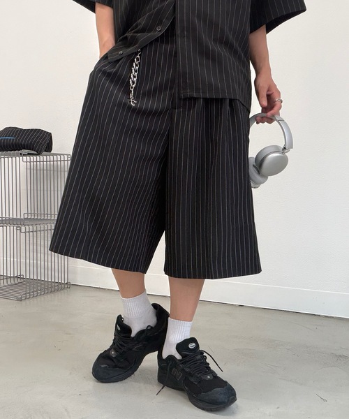 スラックス　ブラックショーツ UNDERSTATEMENTs ワイドパンツ ハーフパンツ スラックス 短パン 「ユニ