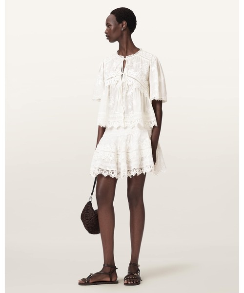 LILLITH EMBROIDERED SHORT SLEEVE TOP | LILLITH エンベリッシュド 半袖 トップ レディースの画像