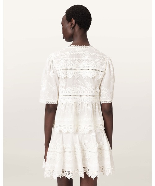 LILLITH EMBROIDERED SHORT SLEEVE TOP | LILLITH エンベリッシュド 半袖 トップ レディースの画像