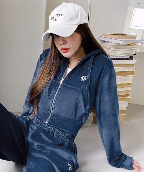 パーカー A'GEM/9 × .kom「muah muah/ムーアムーア」POINT VELVET TRAINING HOOD ZIPUP/ポイントベ