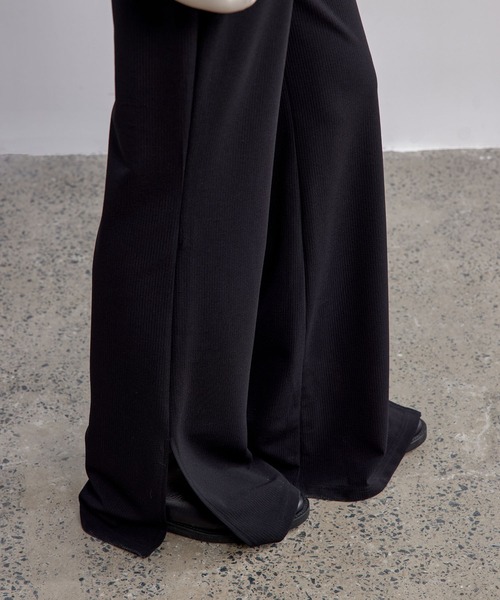 スラックス パンツ 「ELOOPS」サイドスリットナローフレアパンツ