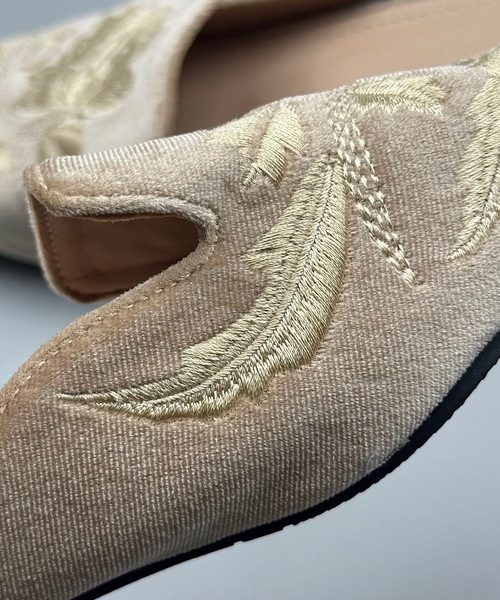room306 CONTEMPORARY / Velour Pointed Mule