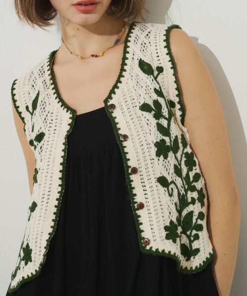 Unitage ベスト ジレ ブランケットステッチ刺繍ニットベスト