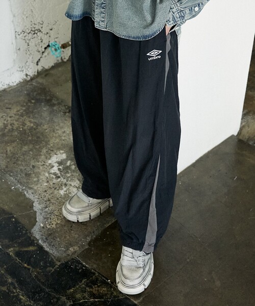00's UMBRO 中綿ナイロンパンツ　y2k テック系 UMBRO/TECH NYLON PANTS/テックナイロンパンツ｜Daytona Park