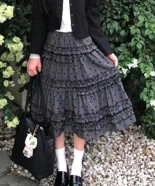 Achic（アシック） スカート フリルペチスカート : ZOZOTOWN Yahoo!店