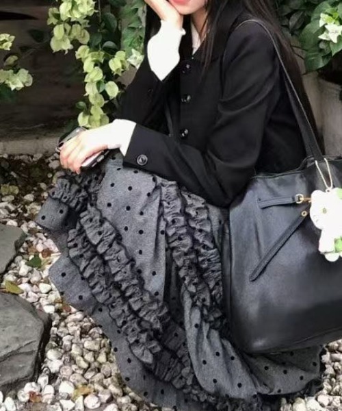 Achic（アシック） スカート フリルペチスカート : ZOZOTOWN Yahoo!店
