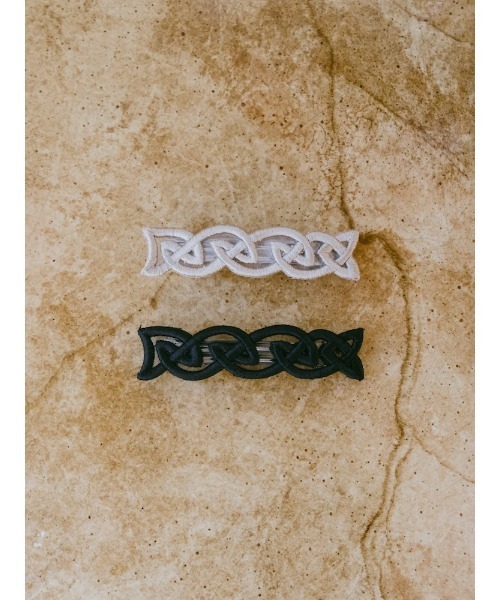 ヘアクリップ Embroidery Hair Barrette ”Sophiaの画像