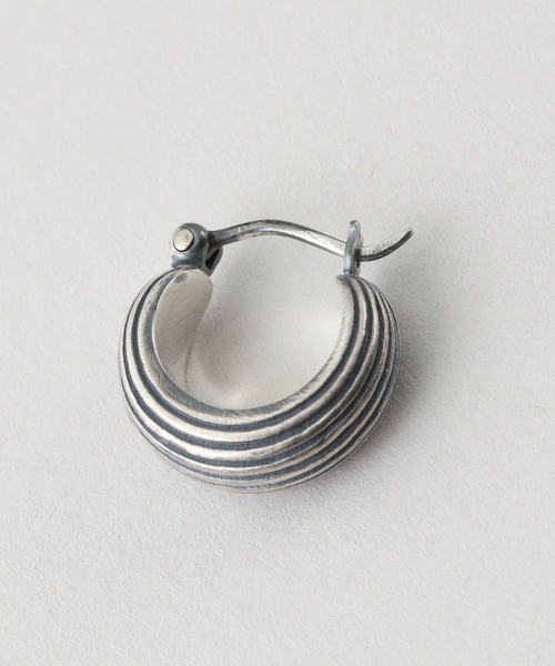 ピアス OCUCCI/オクチ Pierce Hoop-stripe ピアス レディースの画像